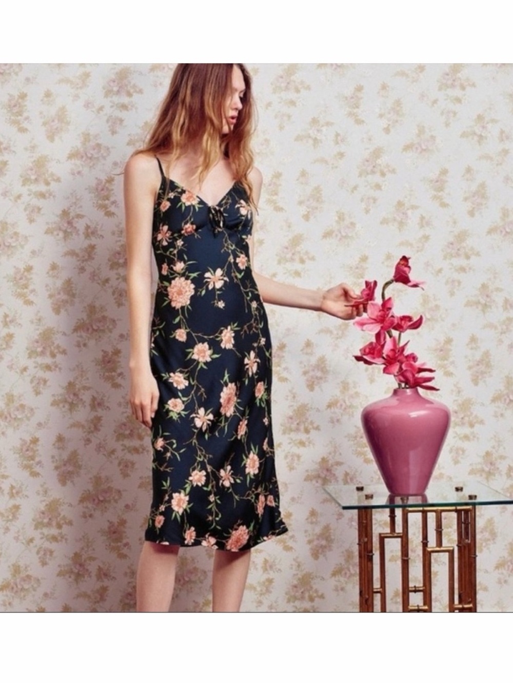 Urban Outfitters Betsy Satin Tie-front midi dress size M